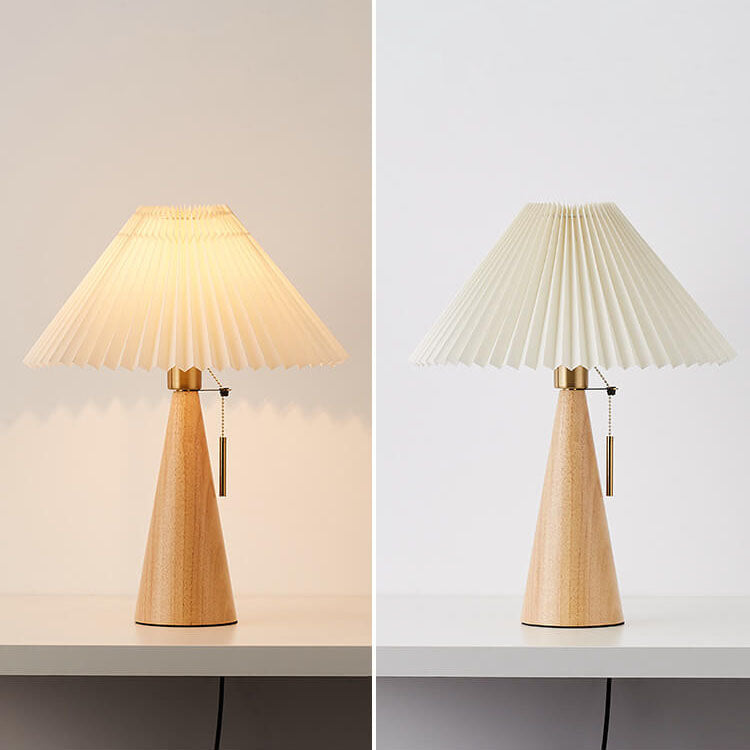 Wooden Pleated LED Table Lamp