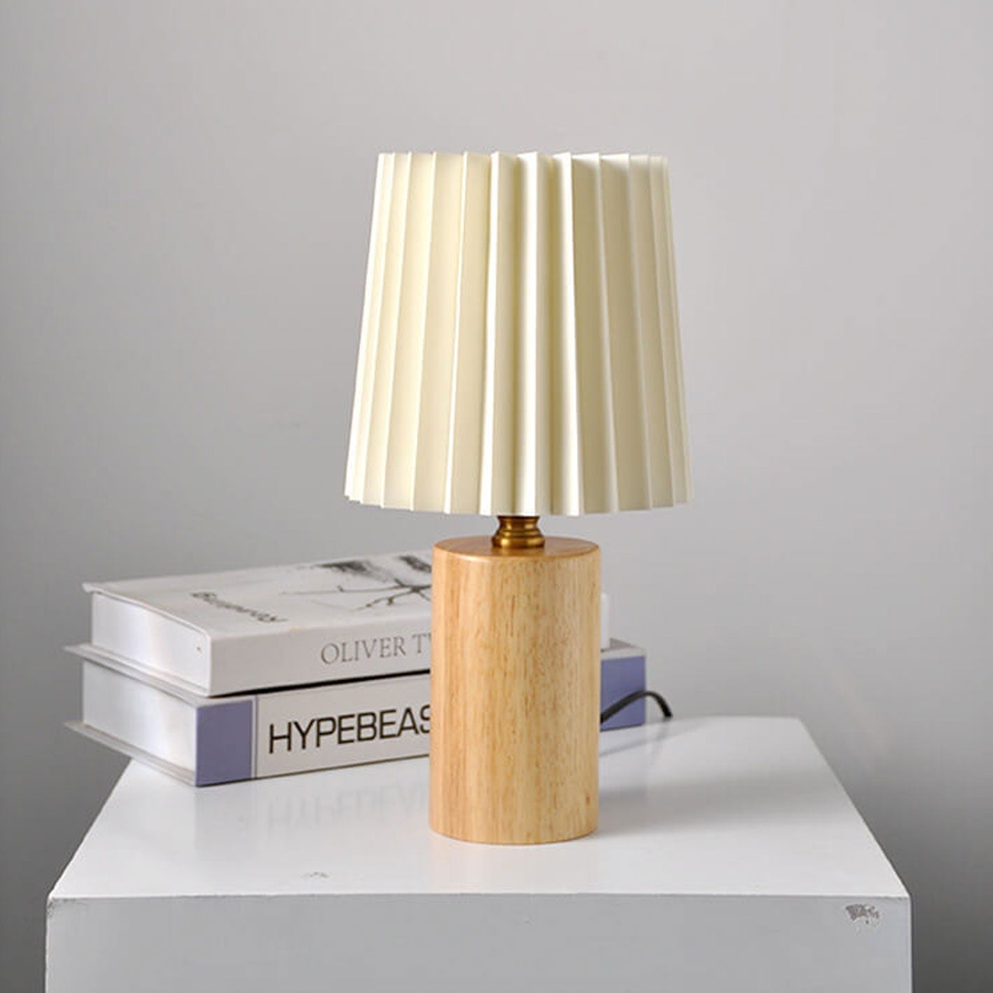 Korean Vintage Pleated Table Lamp