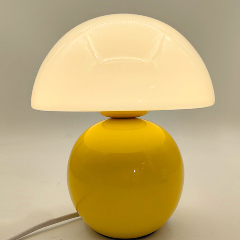 Nordic Ceramic Round Table Lamp