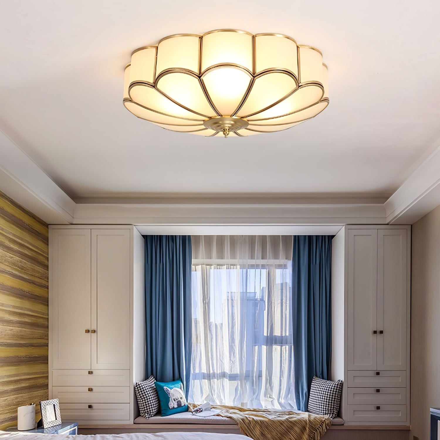 Flower Shape Glass Ceiling Light