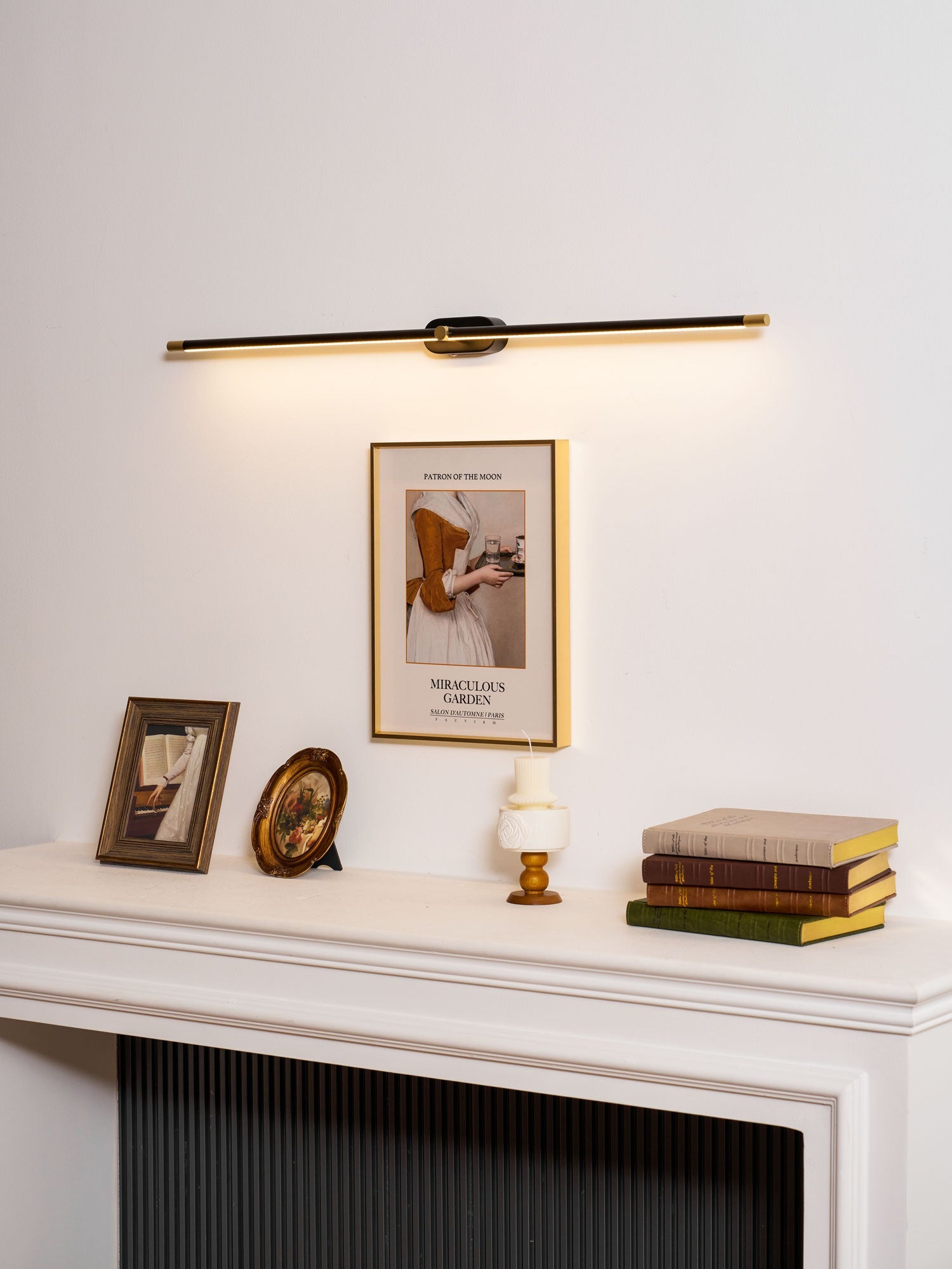 Linear Rechargeable Wall Lamp