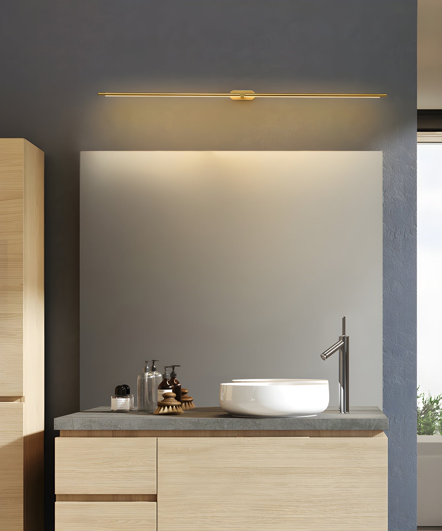 Linear Rechargeable Wall Lamp