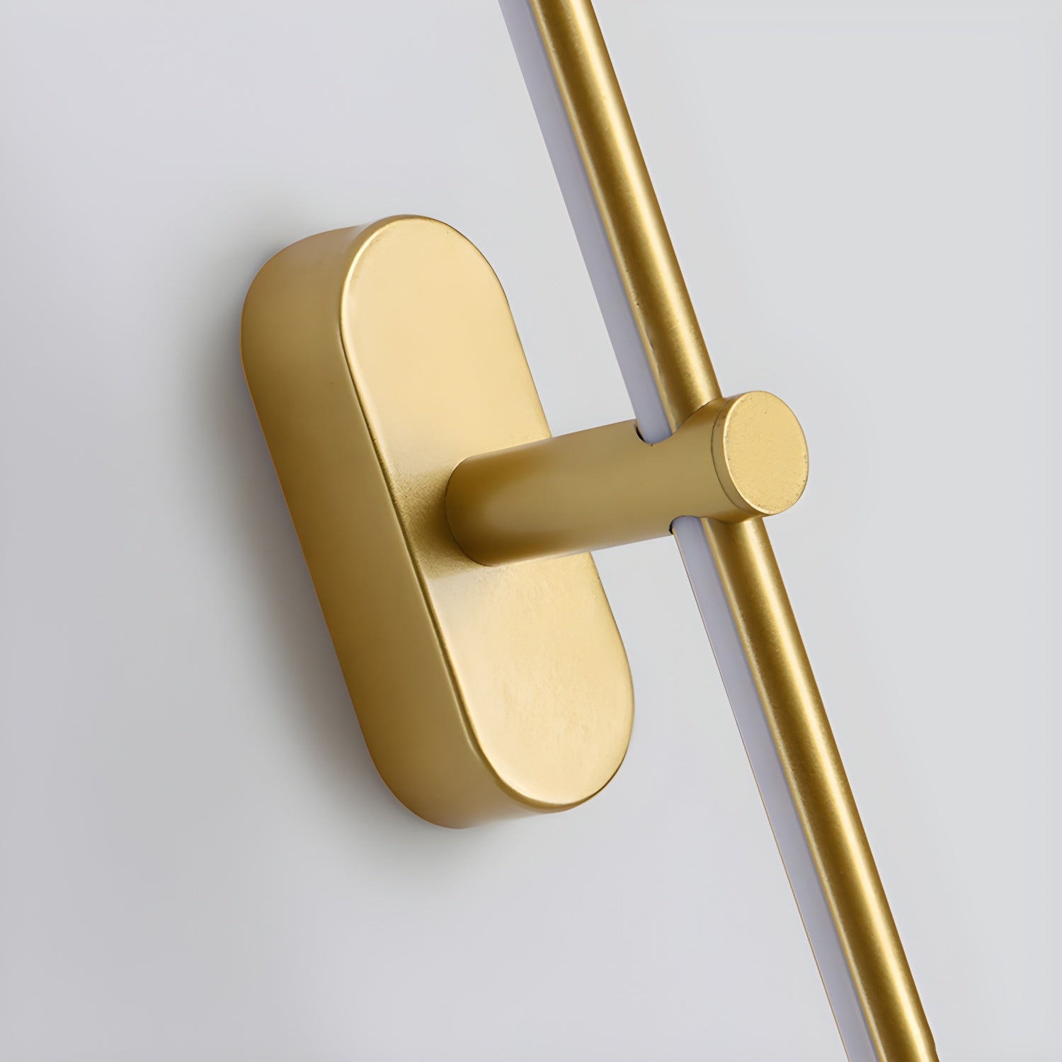 Linear Rechargeable Wall Lamp