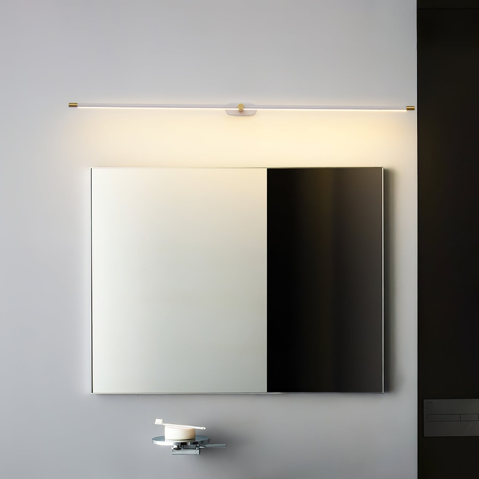 Linear Rechargeable Wall Lamp