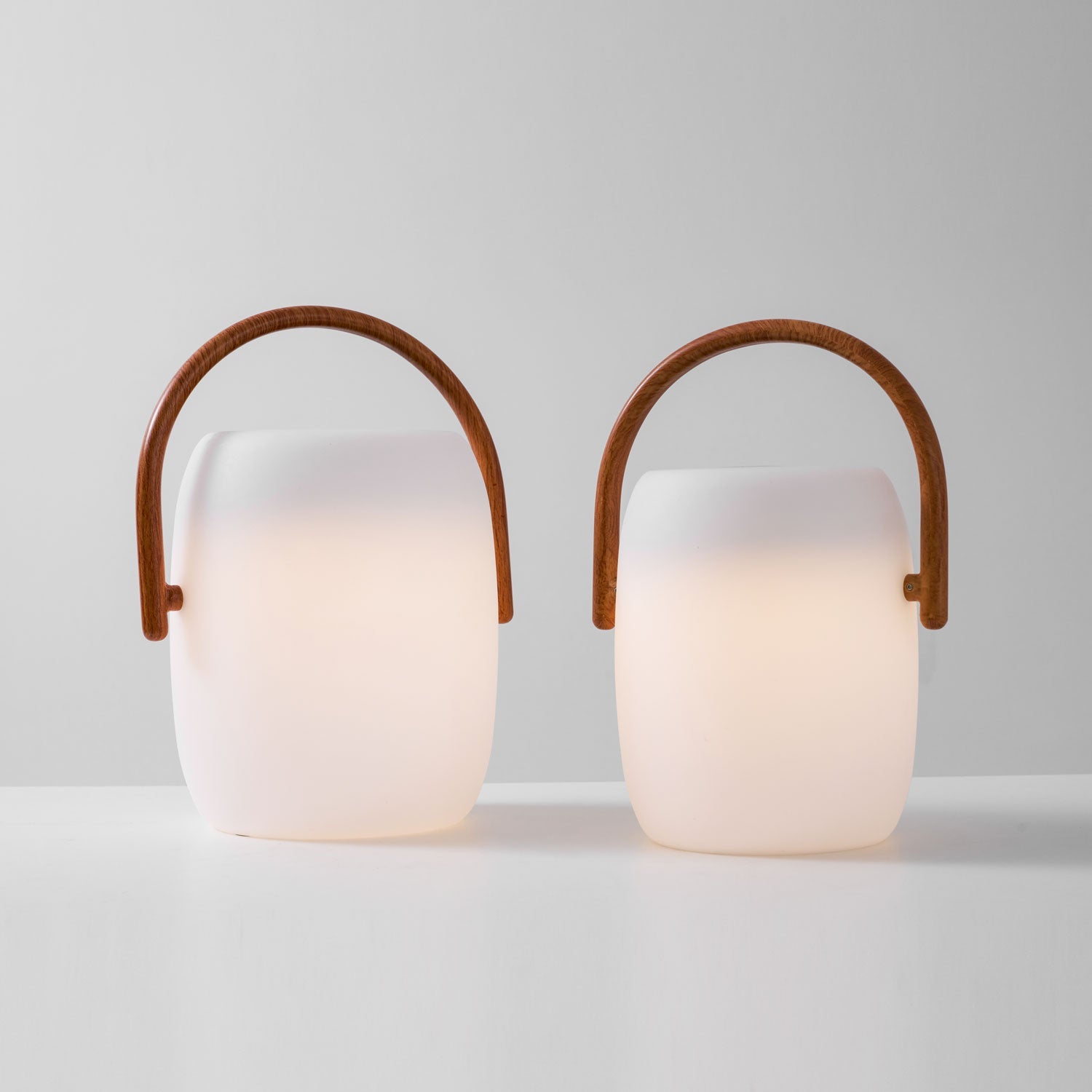 Noria Solar Outdoor Lantern Lamp