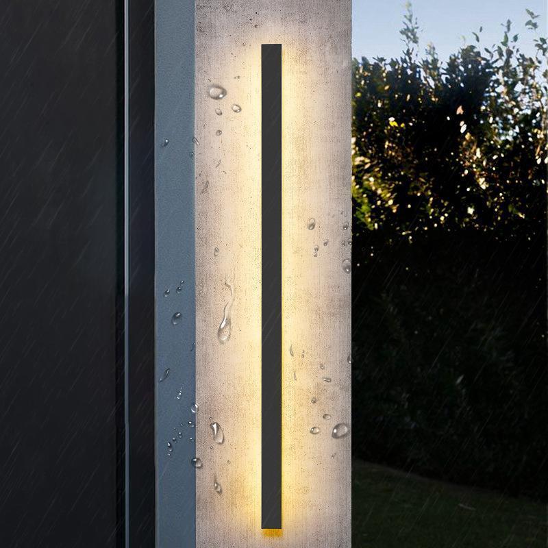 Black Linear LED Outdoor Wall Light — Modern Strip Exterior Lighting