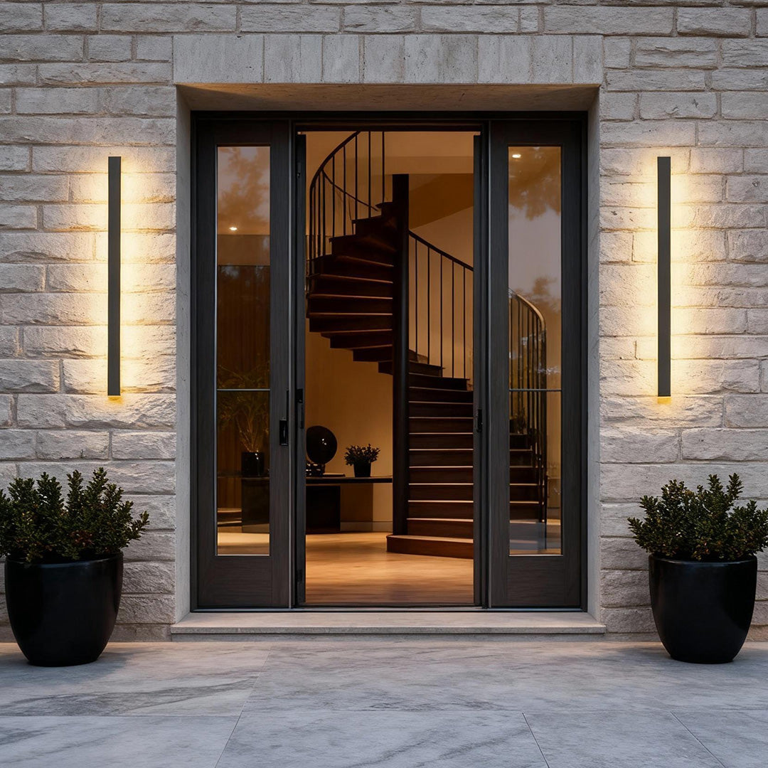 Black Linear LED Outdoor Wall Light — Modern Strip Exterior Lighting